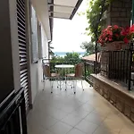 Guest house & Karmen 3*