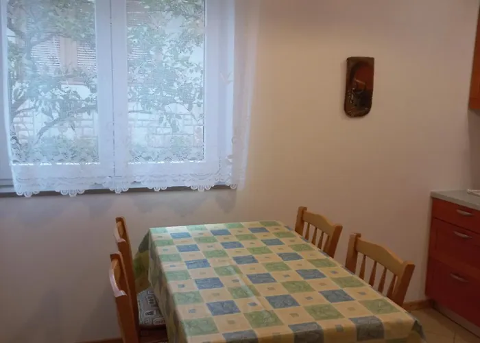 & Karmen Affittacamere 3*