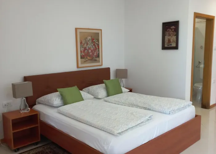 & Karmen Affittacamere 3*