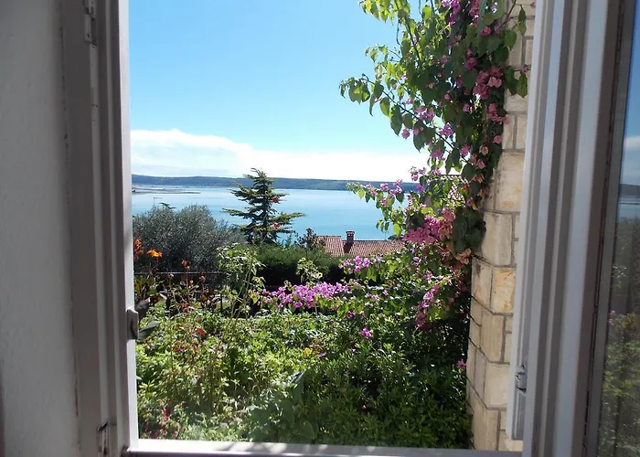 & Karmen Casa de hóspedes 3*