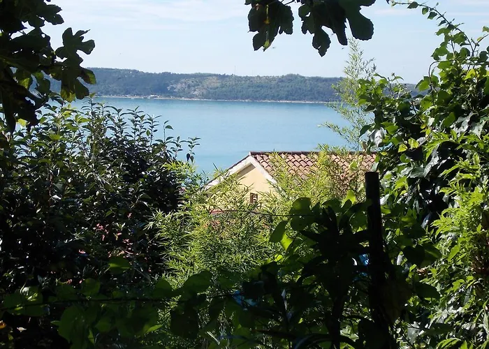 & Karmen Casa de hóspedes 3*