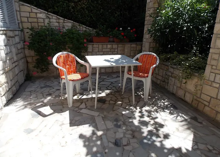 & Karmen Affittacamere 3*