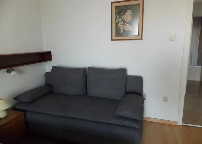 Casa de hóspedes & Karmen 3*