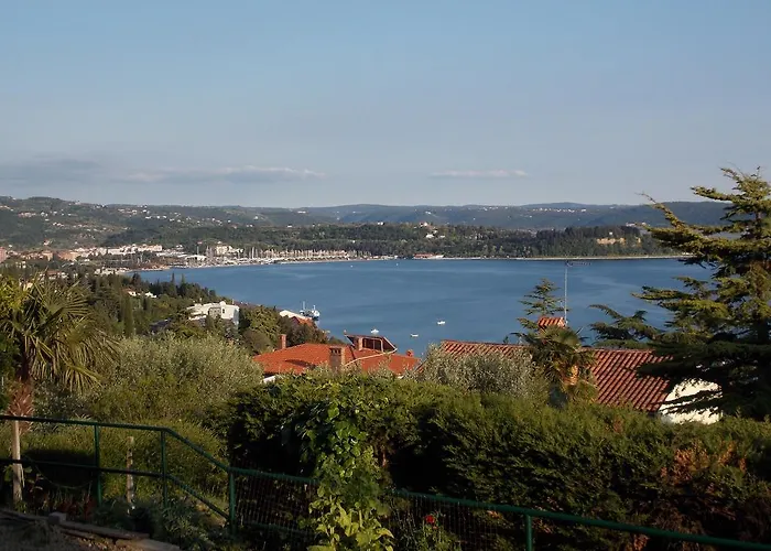 & Karmen 3* Portorož